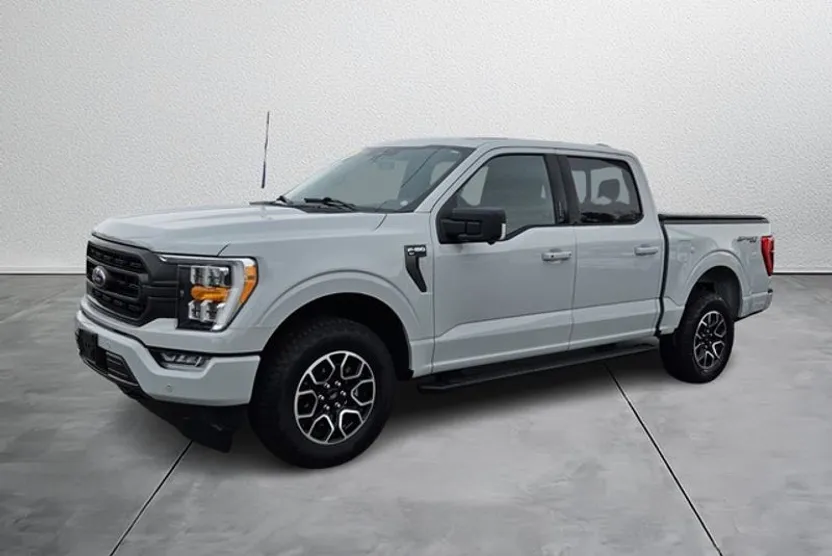 2023 Ford F-150 XLT photo 1