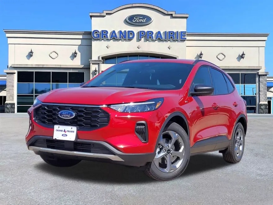 2025 Ford Escape ST-Line photo 1