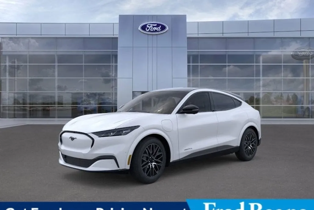 2025 Ford Mustang Mach-E Premium photo 1