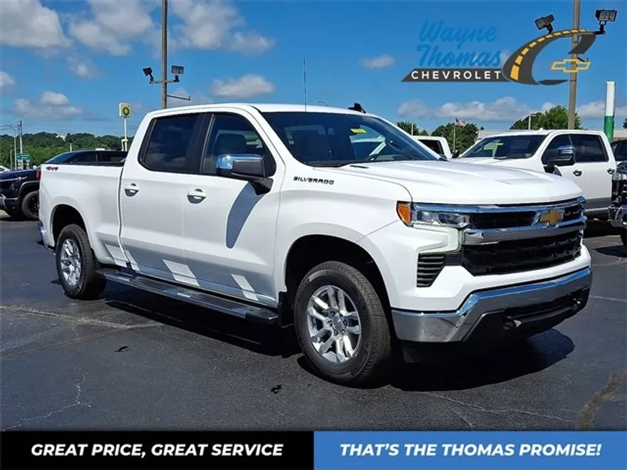2025 Chevrolet Silverado 1500 LT photo 1