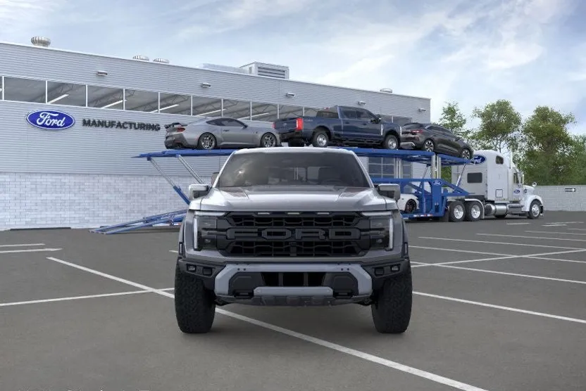2025 Ford F-150 Raptor photo 1