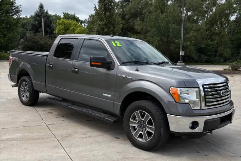 2012 Ford F-150 XLT photo 1