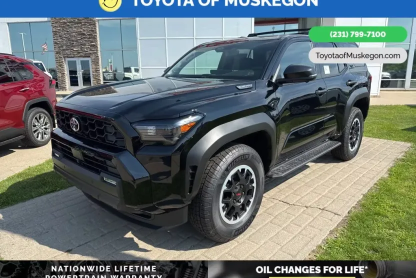 2025 Toyota 4Runner TRD Off-Road Premium photo 1