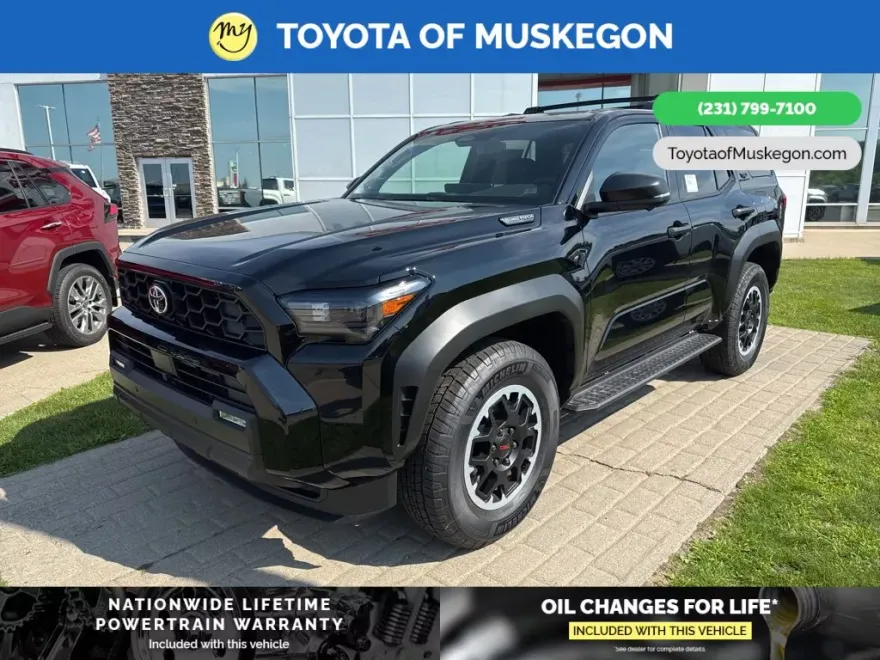 2025 Toyota 4Runner TRD Off-Road Premium photo 1