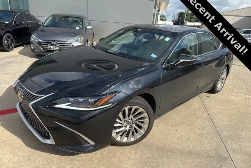 2021 Lexus ES 350 Ultra Luxury photo 1