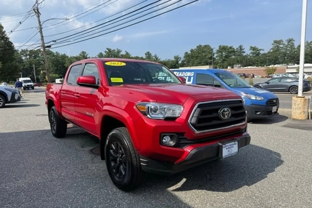 2022 Toyota Tacoma V6 4x4 photo 1