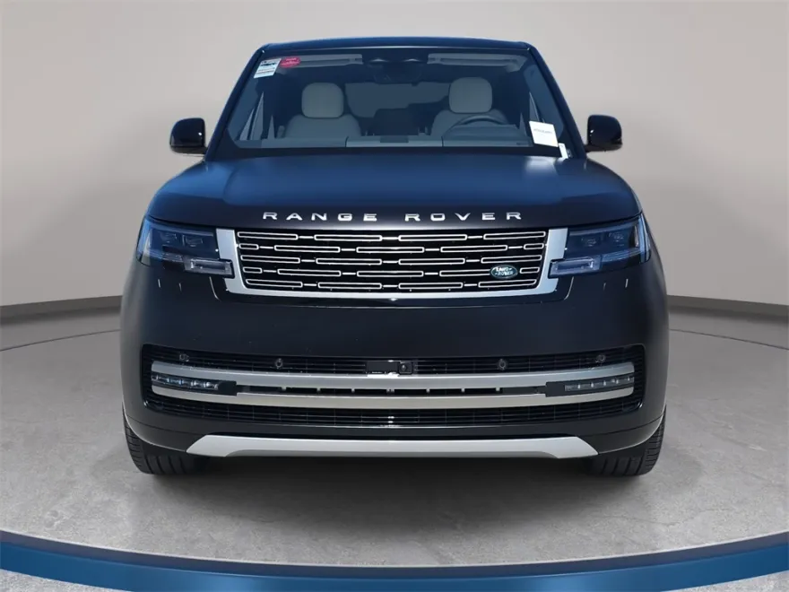 2025 Land Rover Range Rover SE photo 1
