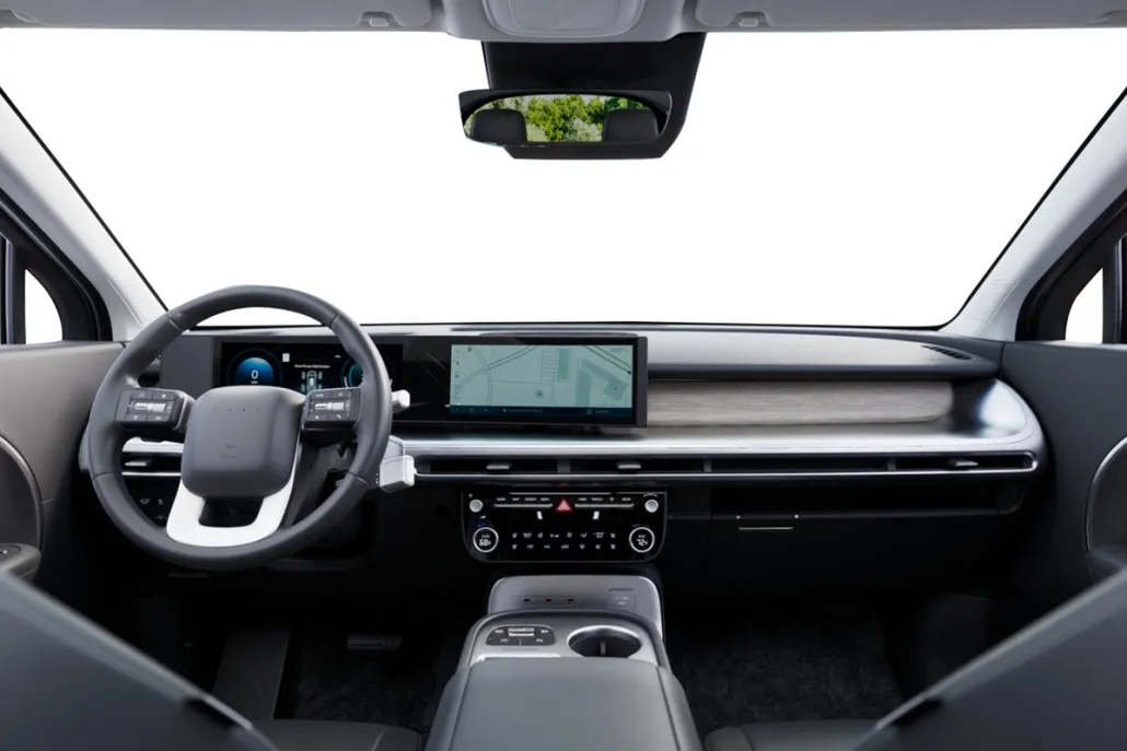 2026 Hyundai Ioniq SEL photo 1