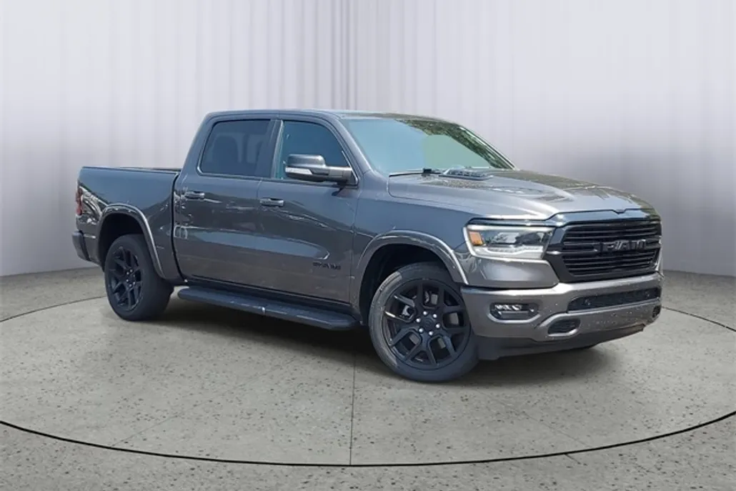 2022 Ram 1500 Laramie photo 1