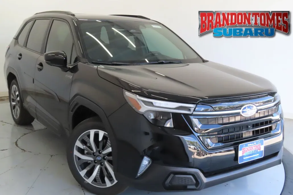 2025 Subaru Forester Touring photo 1
