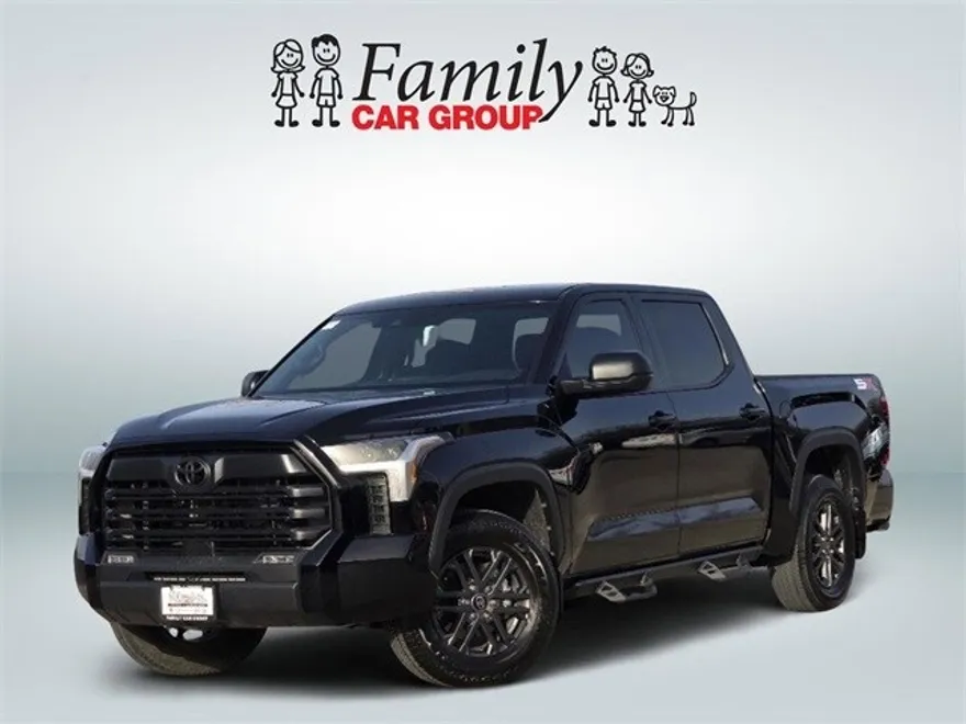 2025 Toyota Tundra SR5 photo 1