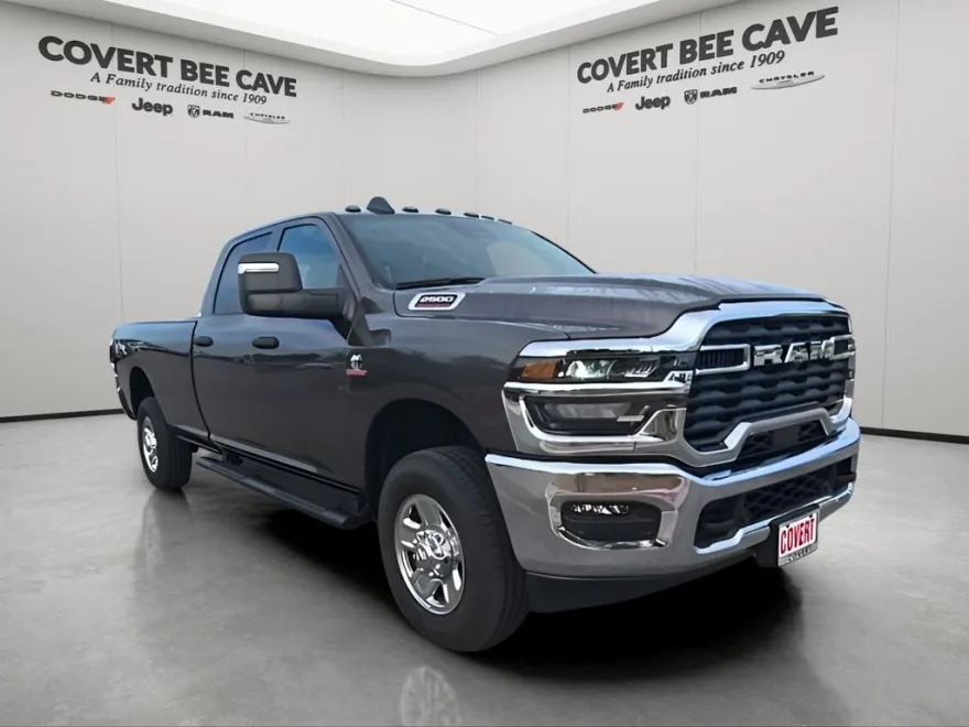2025 Ram 2500 Tradesman photo 1