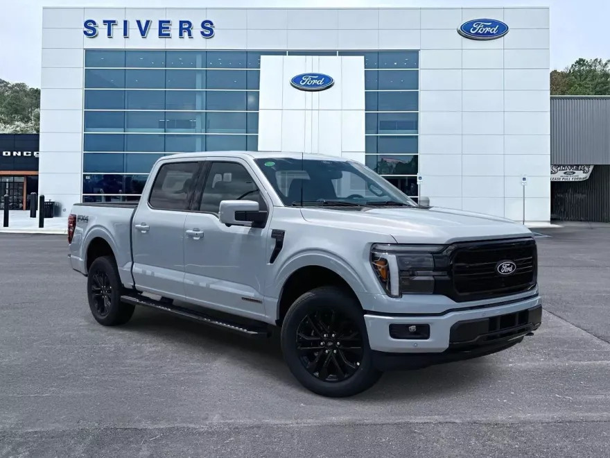 2025 Ford F-150 Lariat photo 1