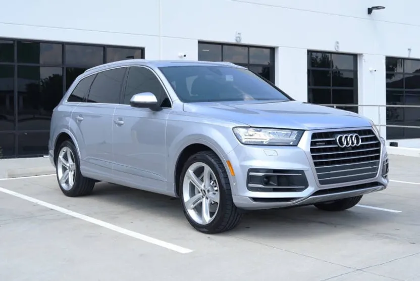 2019 Audi Q7 Prestige 55 photo 1