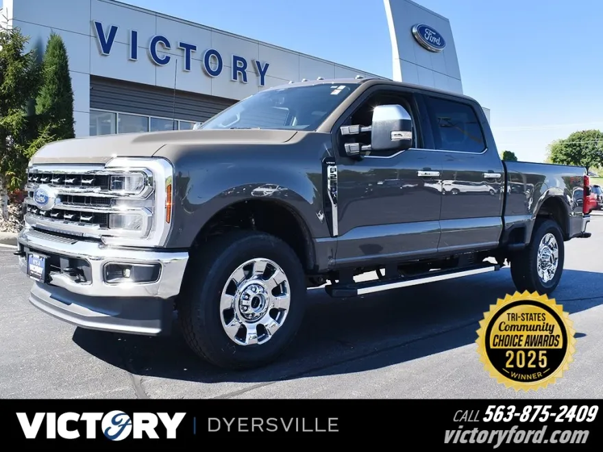 2026 Ford F-250 Lariat photo 1