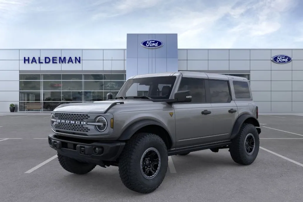 2025 Ford Bronco Badlands photo 1