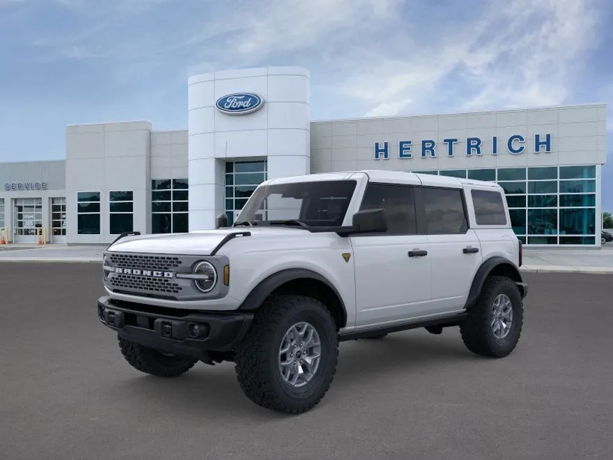 2025 Ford Bronco Badlands photo 1