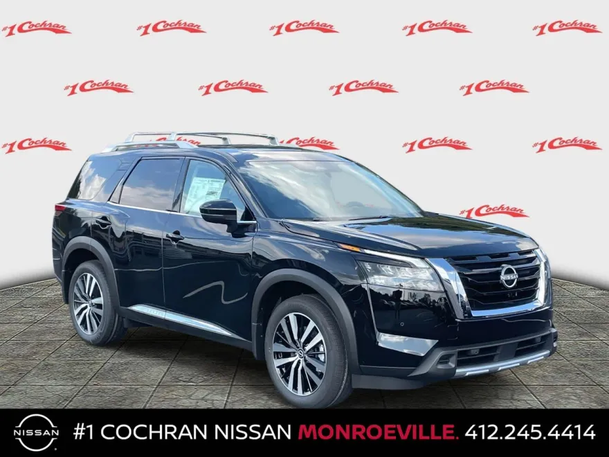 2025 Nissan Pathfinder Platinum photo 1