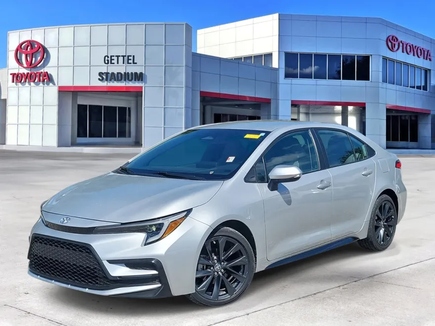 2023 Toyota Corolla SE photo 1
