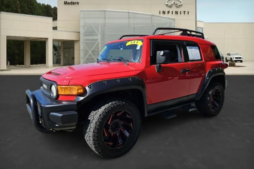 2012 Toyota FJ Cruiser Base photo 1