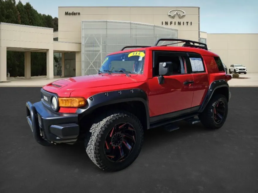 2012 Toyota FJ Cruiser Base photo 1