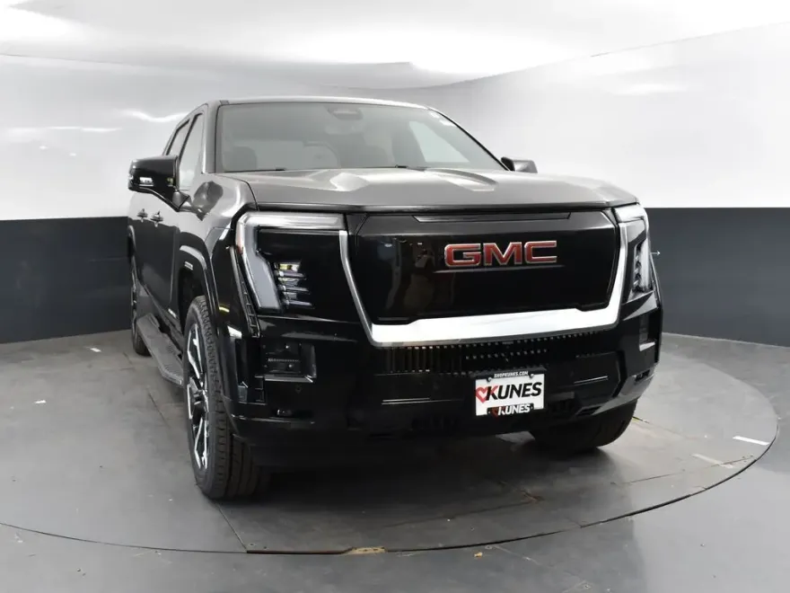 2026 Gmc Sierra EV Denali photo 1