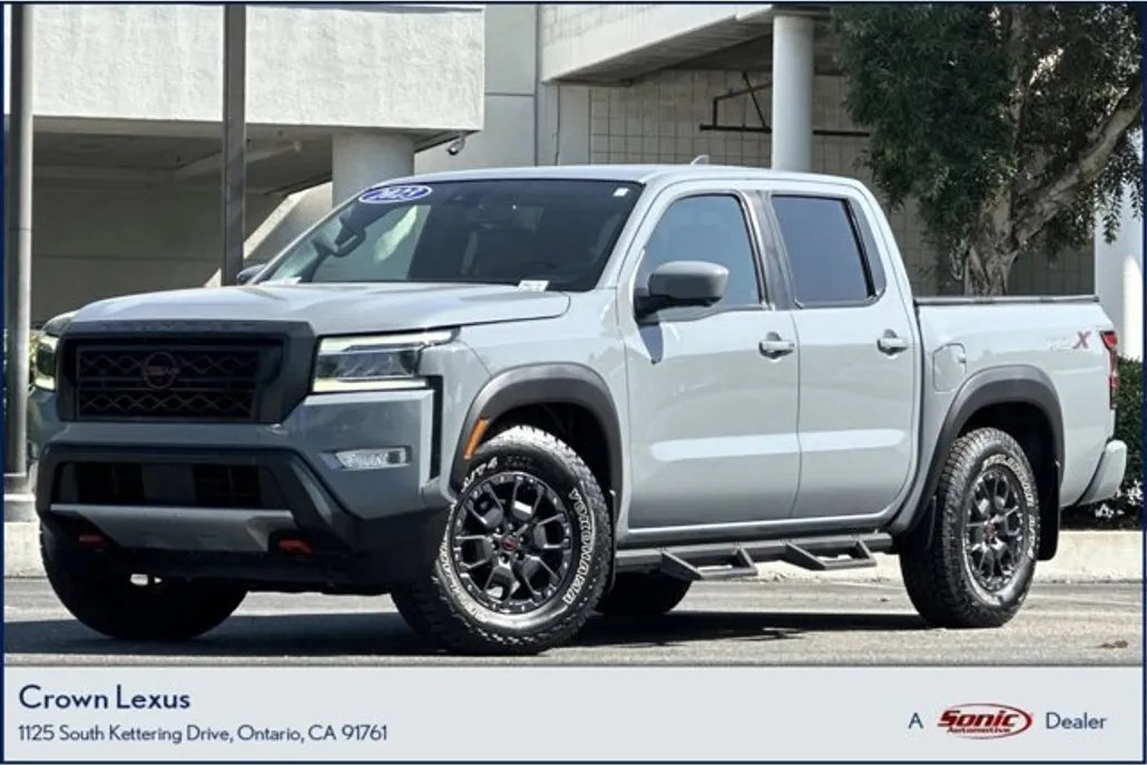 2023 Nissan Frontier PRO-X photo 1