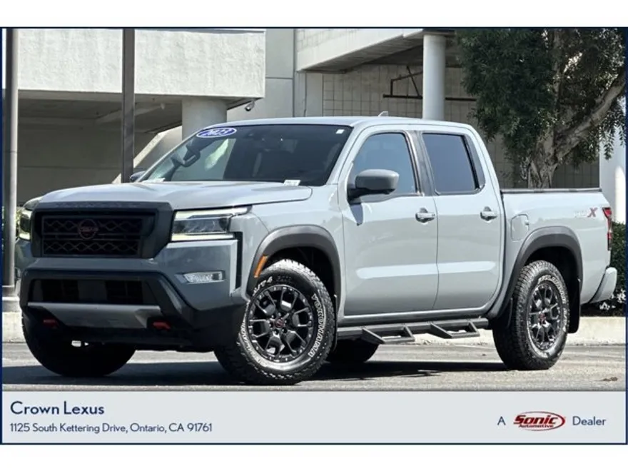 2023 Nissan Frontier PRO-X photo 1