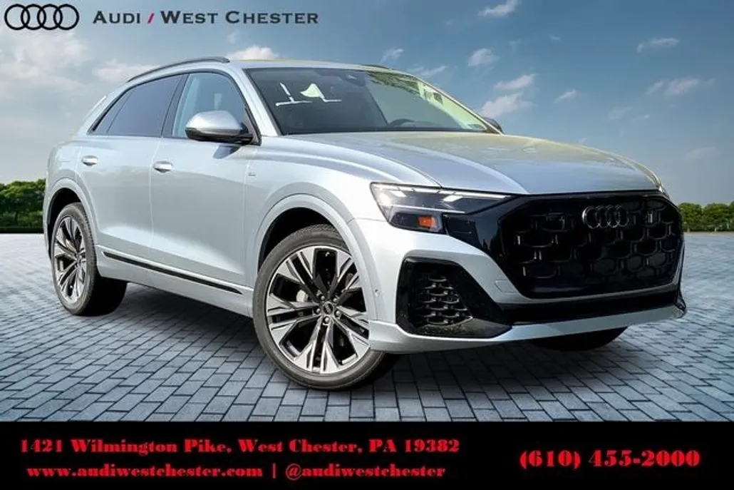2025 Audi Q8 55 Premium Plus photo 1