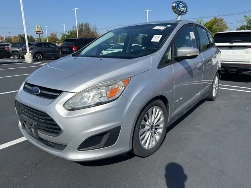 2017 Ford C-Max Hybrid SE photo 1