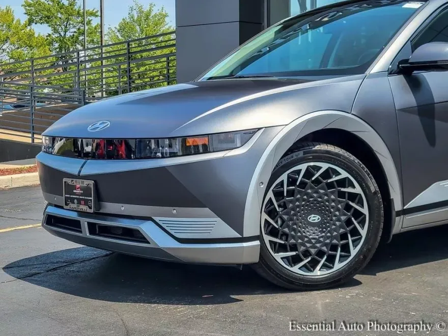 2023 Hyundai Ioniq 5 Limited photo 1
