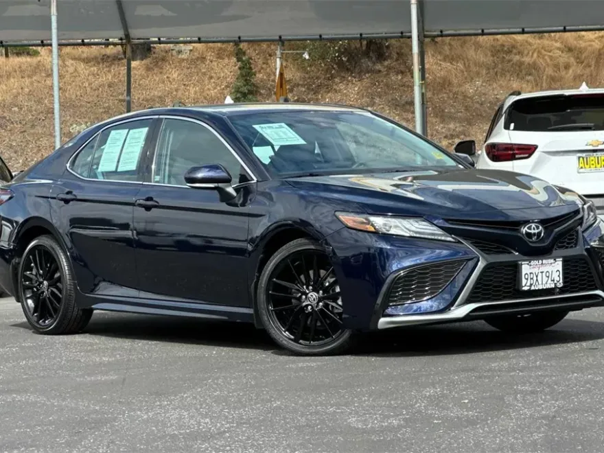 2022 Toyota Camry XSE photo 1