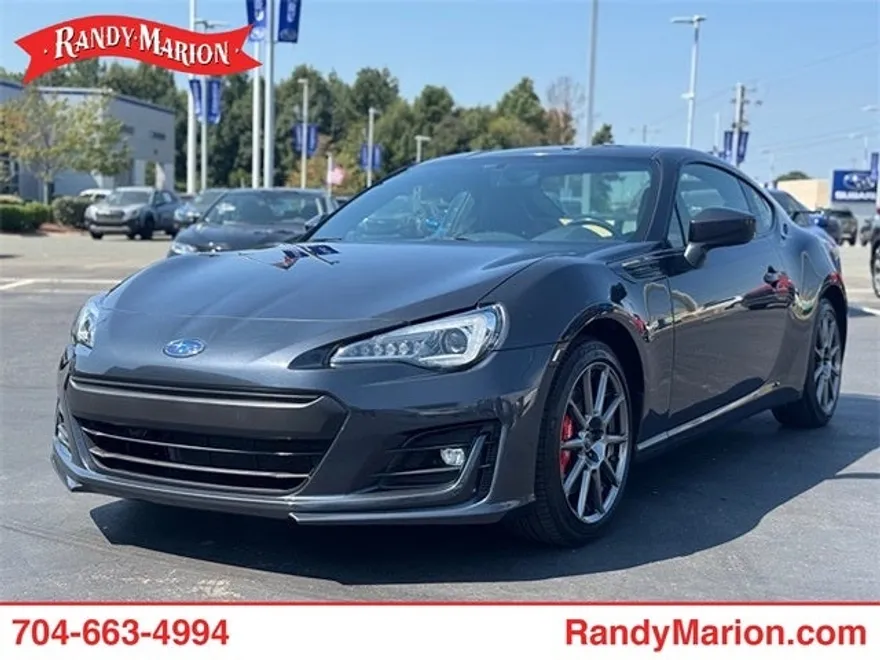 2017 Subaru BRZ Limited photo 1