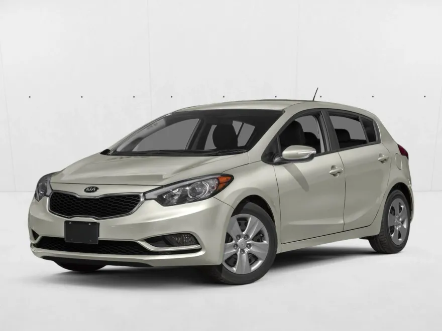 2016 Kia Forte LX photo 1