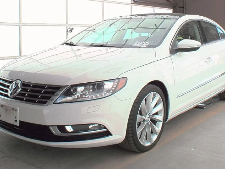 2013 Volkswagen CC VR6 Lux photo 1