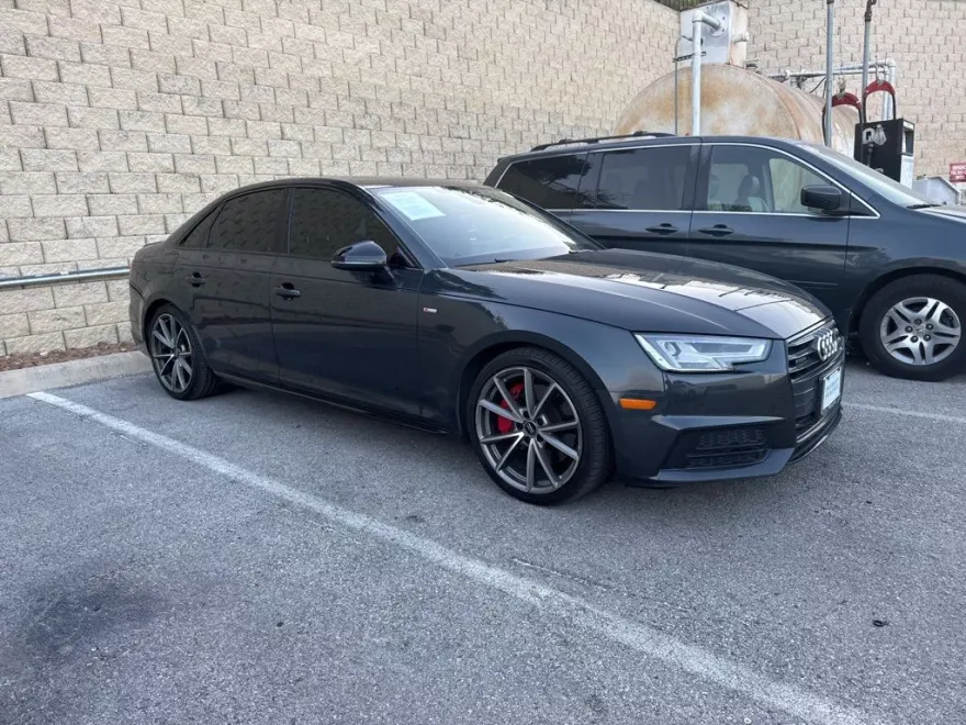 2018 Audi A4 2.0T Premium Plus photo 1