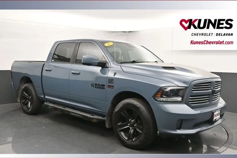 2015 Ram 1500 Sport photo 1