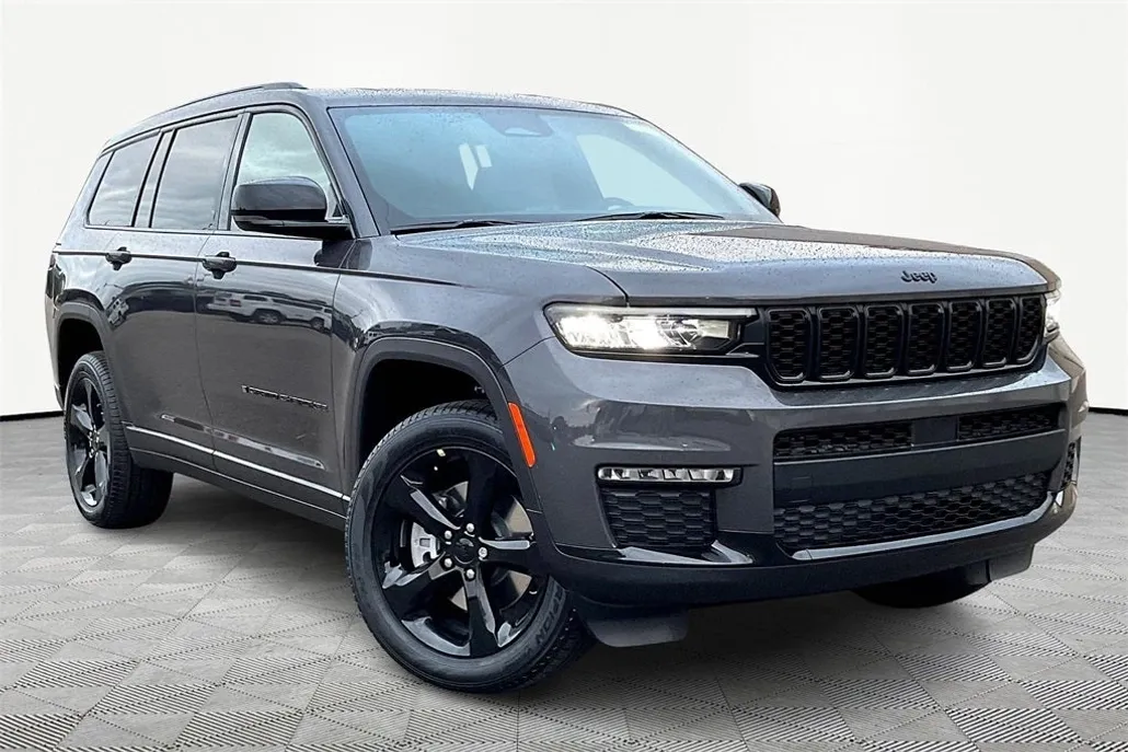 2025 Jeep Grand Cherokee Limited photo 1
