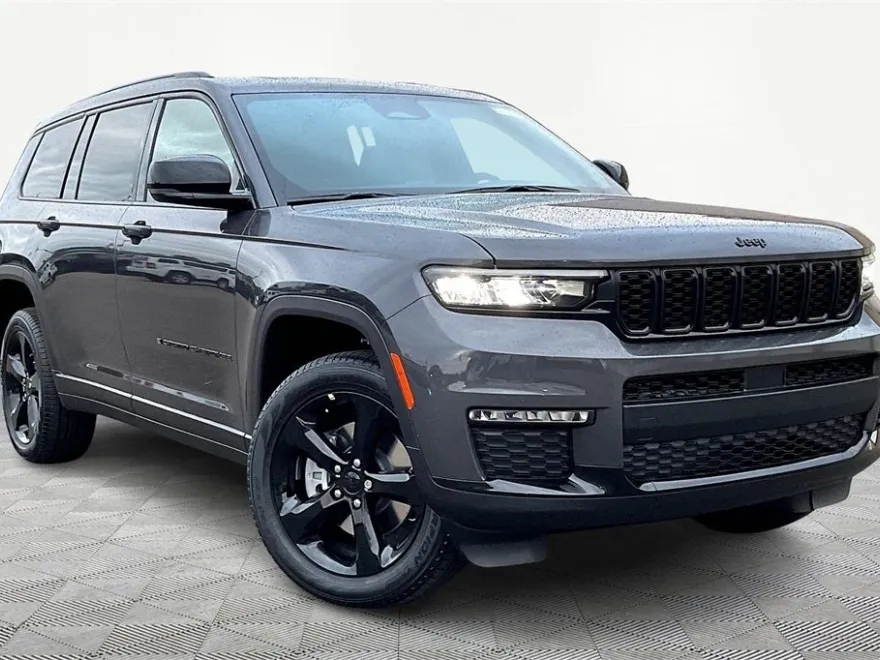 2025 Jeep Grand Cherokee Limited photo 1