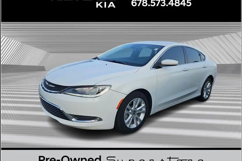 2016 Chrysler 200 Limited photo 1