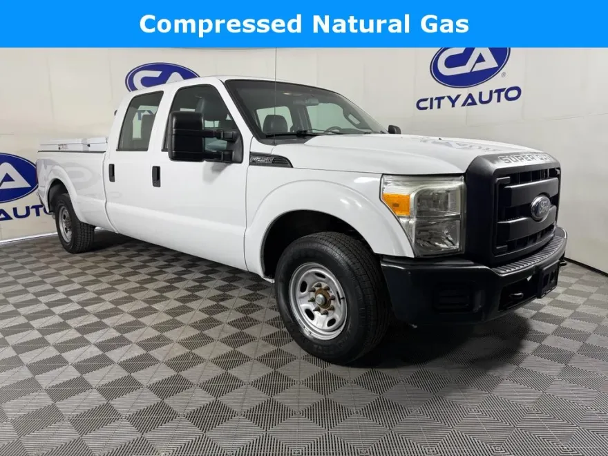 2016 Ford F-250 XL photo 1
