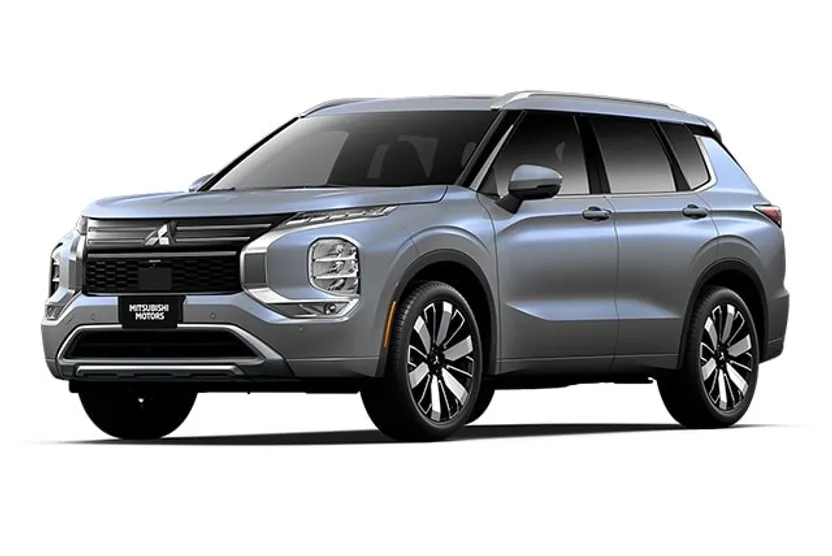 2025 Mitsubishi Outlander SEL photo 1