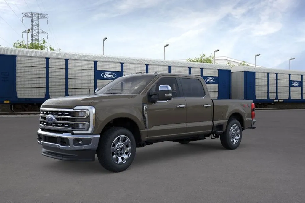 2026 Ford F-350 Lariat photo 1