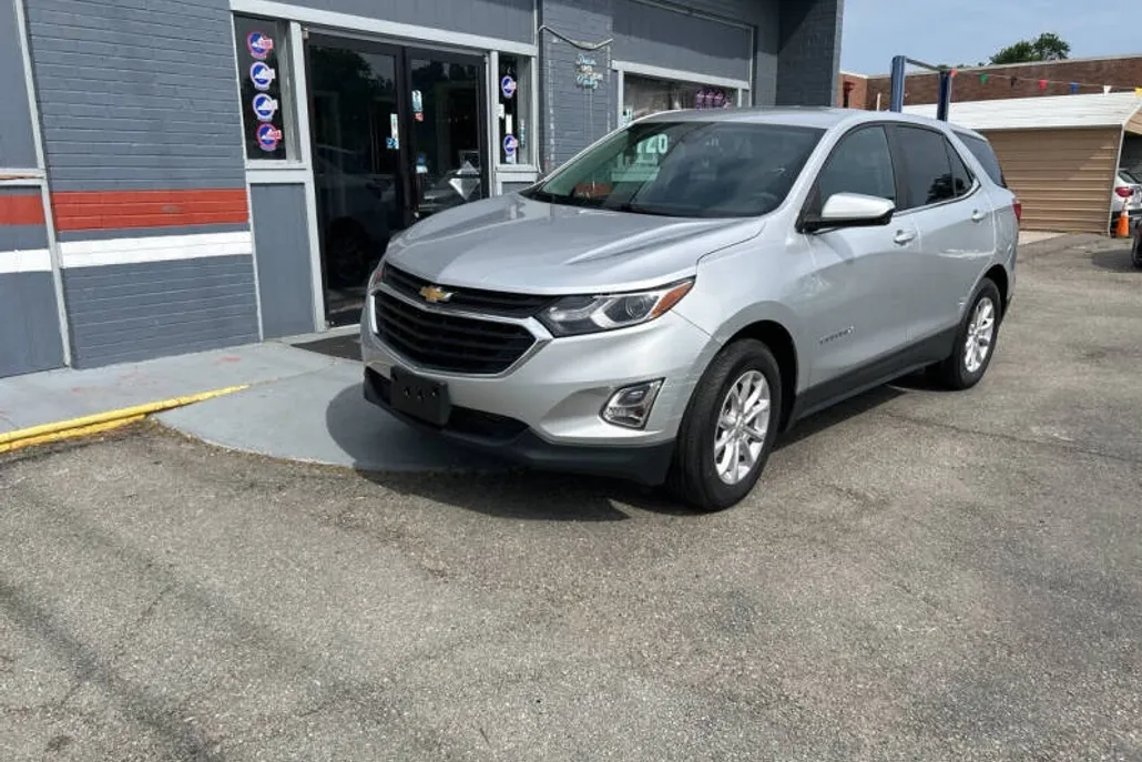 2021 Chevrolet Equinox photo 1