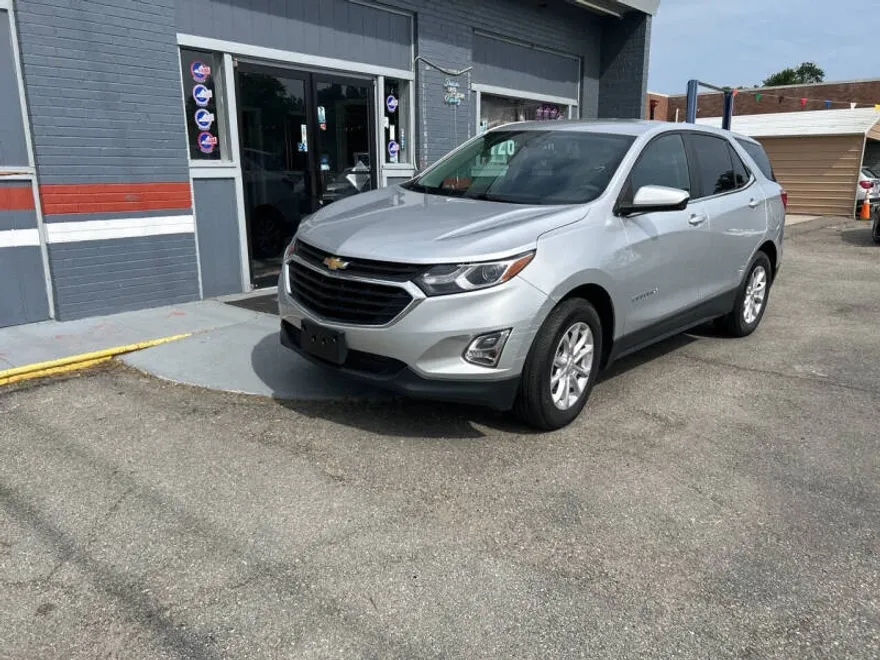 2021 Chevrolet Equinox photo 1