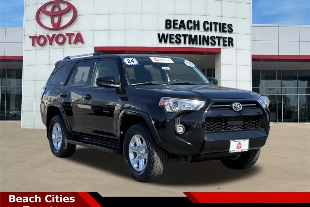 2024 Toyota 4Runner SR5 photo 1
