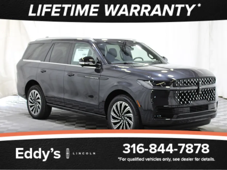 2025 Lincoln Navigator Black Label photo 1