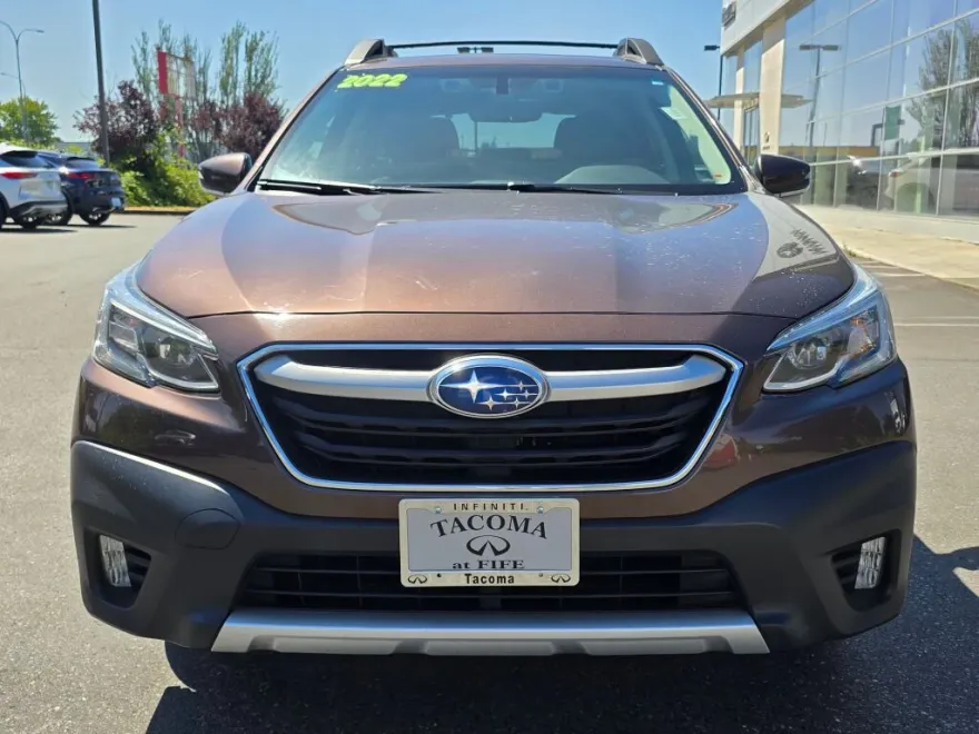 2022 Subaru Outback Limited photo 1