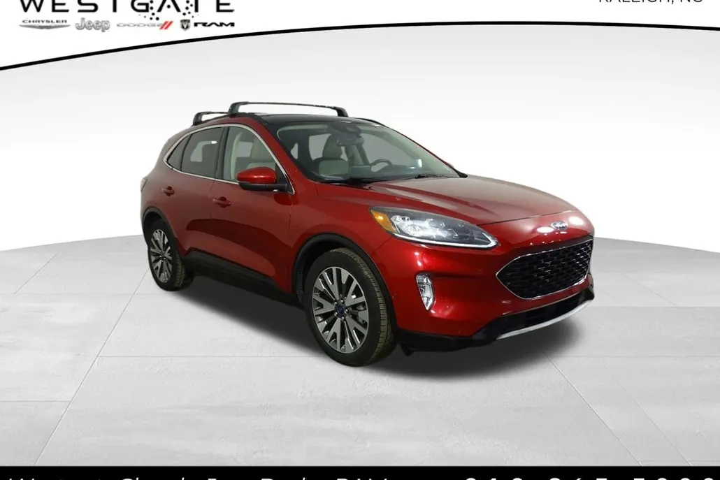 2020 Ford Escape Titanium Hybrid photo 1