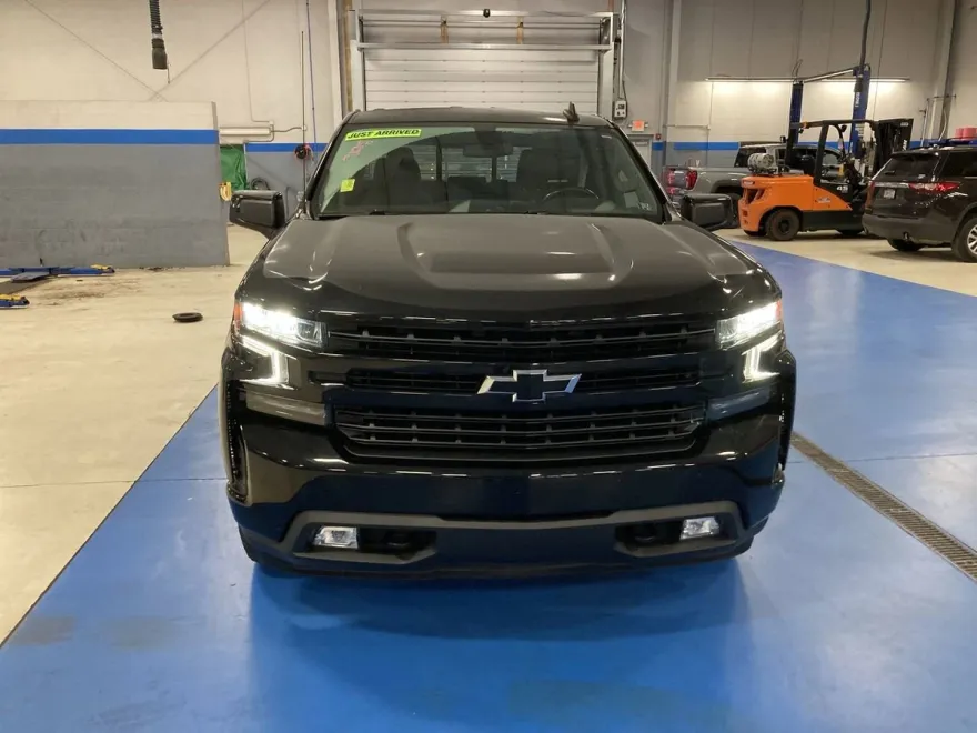 2019 Chevrolet Silverado 1500 RST photo 1
